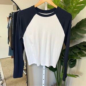 💙 Hollister Raglan Ribbed Navy + White Long Sleeve Tee Sz XL